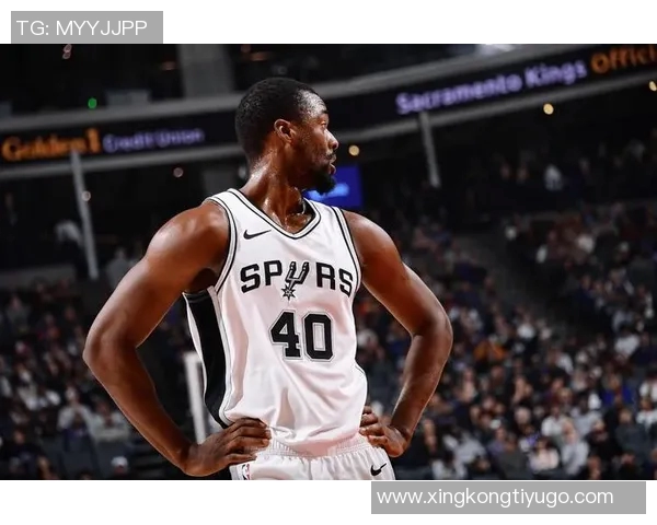 马刺巴恩斯谈文班伤病经历与时间限制的挑战与坚持